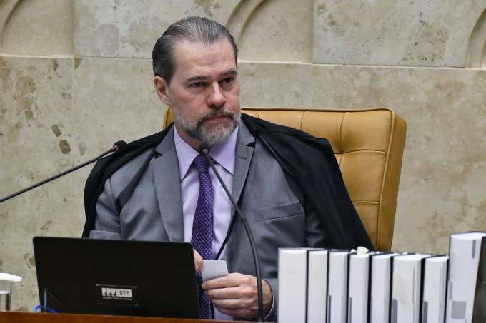 Ministro do STF Dias Toffoli é diagnosticado com Covid-19