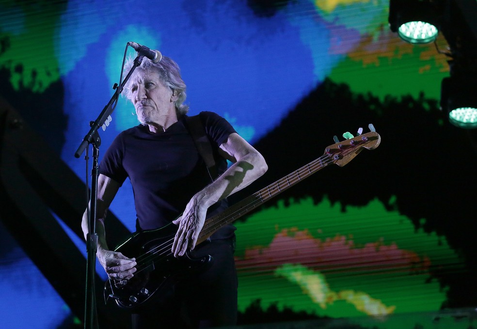 Roger Waters volta a Porto Alegre para turnê de despedida; venda de ingressos começa na quinta