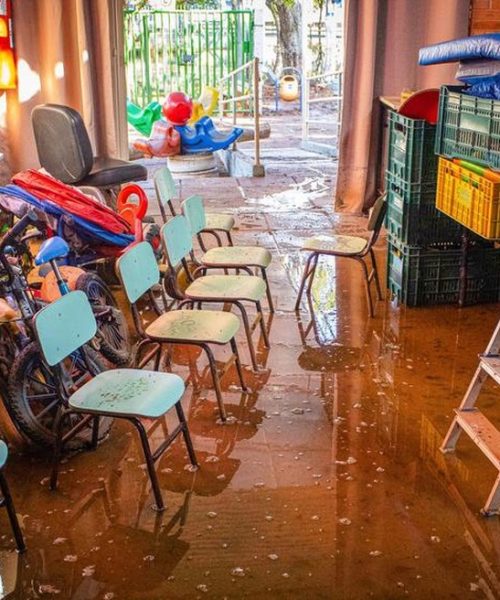 Retorno às aulas em Porto Alegre: Rede municipal inicia processo pós-enchentes
