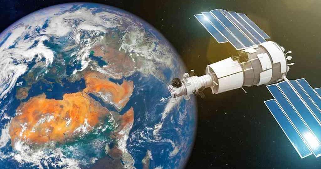 Urânia Planetário monitora reentrada do módulo Cosmos 482
