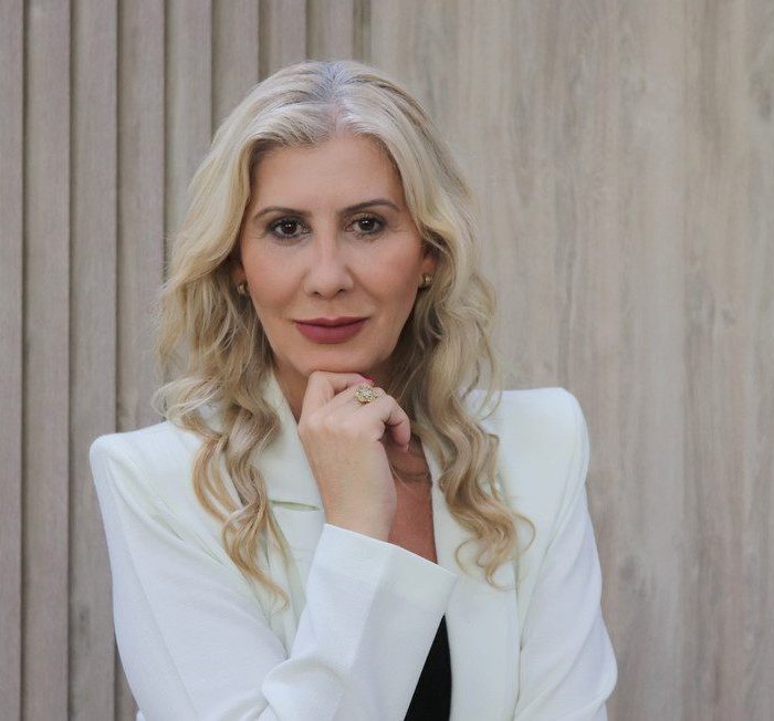 “Luciane Ceretta assume o comando da Educação em Santa Catarina”