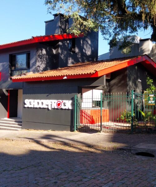 School of Rock Três Figueiras celebra chegada ao bairro com evento gratuito para a comunidade