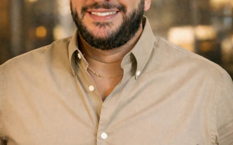 Robson Ouro Preto se firma como referência nacional em comunicação estratégica e marketing político digital