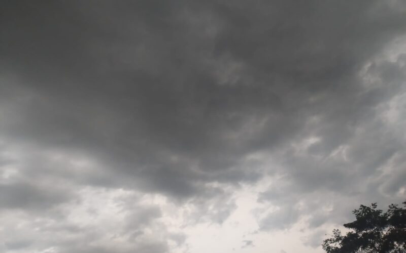Renovação de alertas de tempestade do INMET para o Rio Grande do Sul na quarta-feira