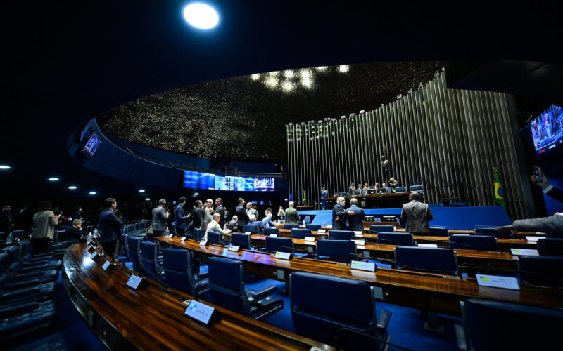 Disputa acirrada por duas cadeiras no Senado gaúcho é revelada pela Quaest