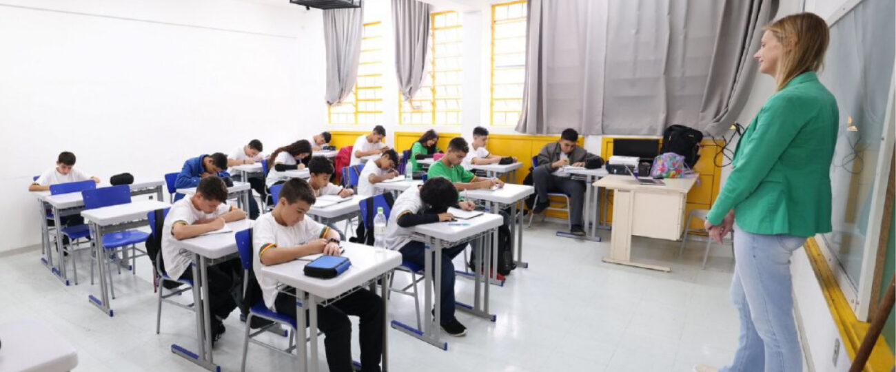 Homologação do concurso de docentes abre caminho para convocações no segundo semestre