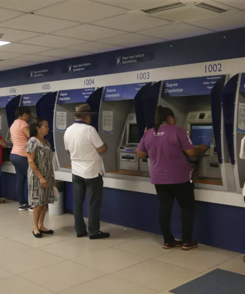 Agências bancárias não funcionam nesta quinta-feira devido ao feriado de Corpus Christi