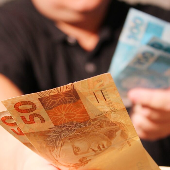 Desenrola Adimplentes oferece taxas reduzidas para quem honrar compromissos financeiros pontualmente